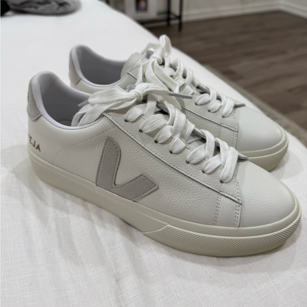 Veja Women’s Campo Sneakers